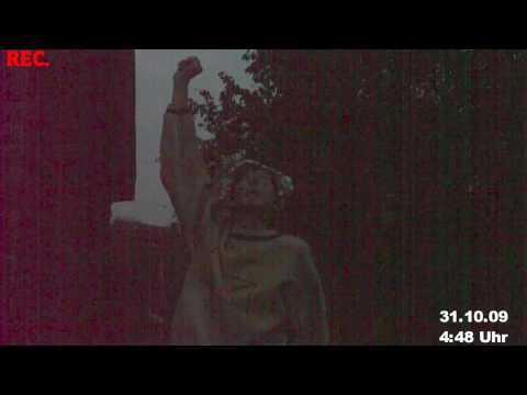 Halloween 09 - Real Alien Video